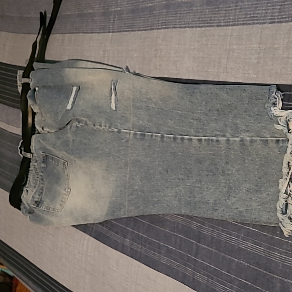 CHIC DENIM Harley High Rise Straight Leg/ Raw Hem Belted Jeans - Picture 3 of 4